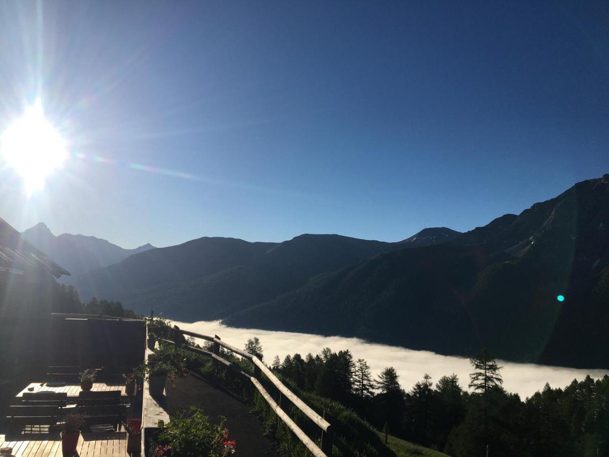 MadulainAlp Es-Cha Dadour住宿加早餐旅馆 外观 照片