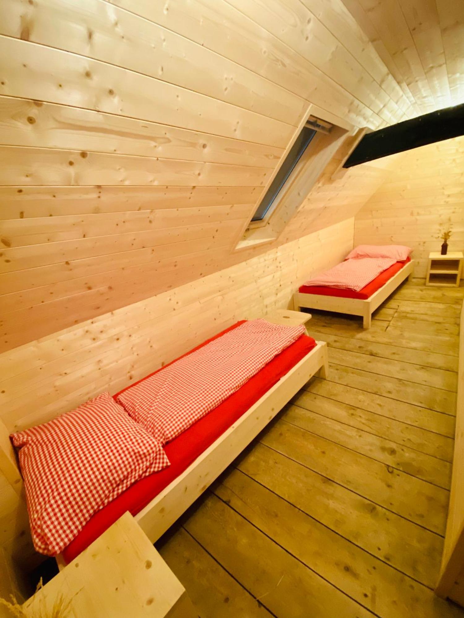 MadulainAlp Es-Cha Dadour住宿加早餐旅馆 外观 照片